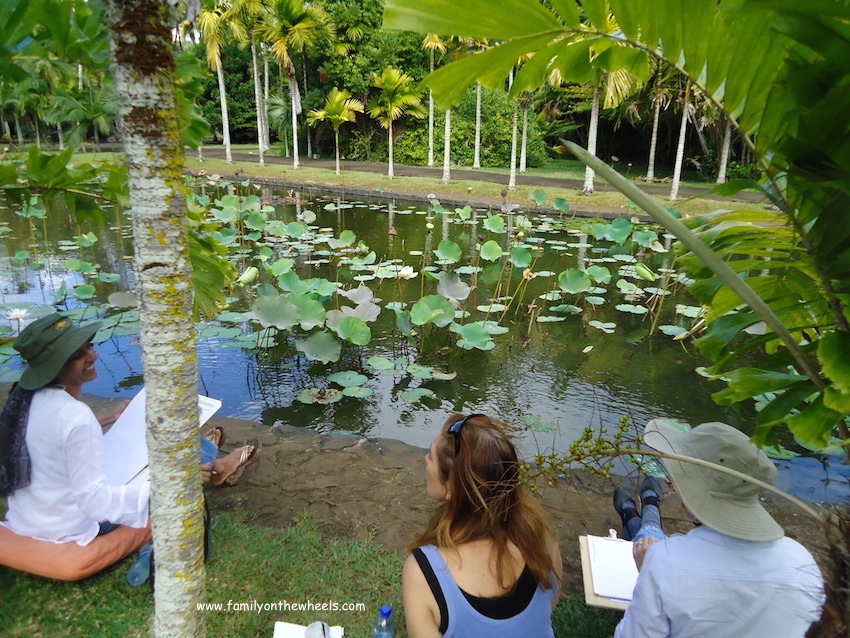 Pampelmousses Botanical Garden