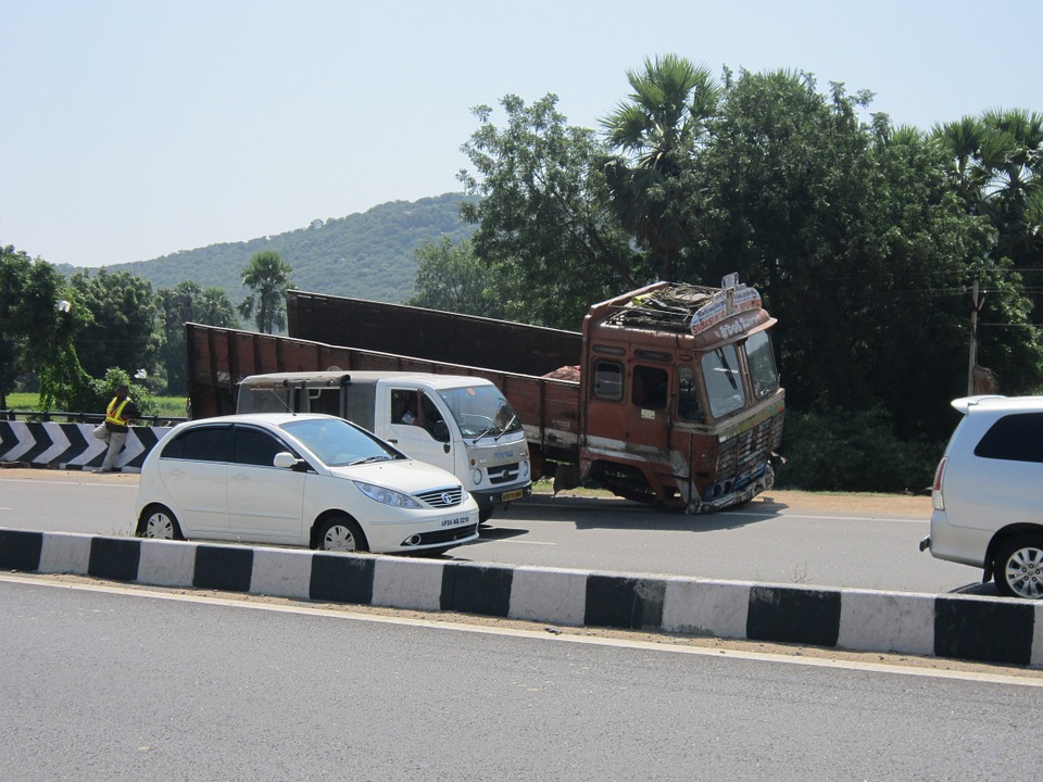 Highway car accident 